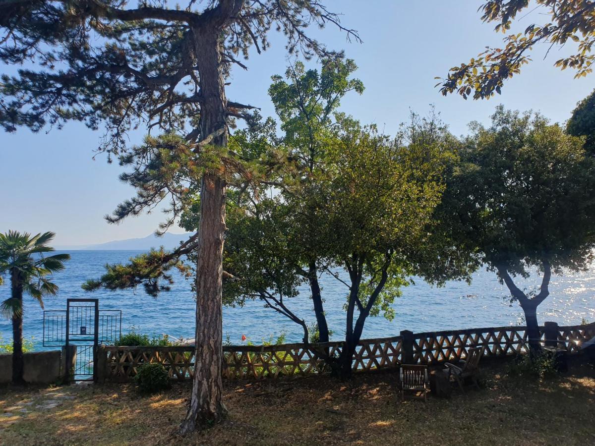 Lola Bivio Apartman Fiume Kültér fotó