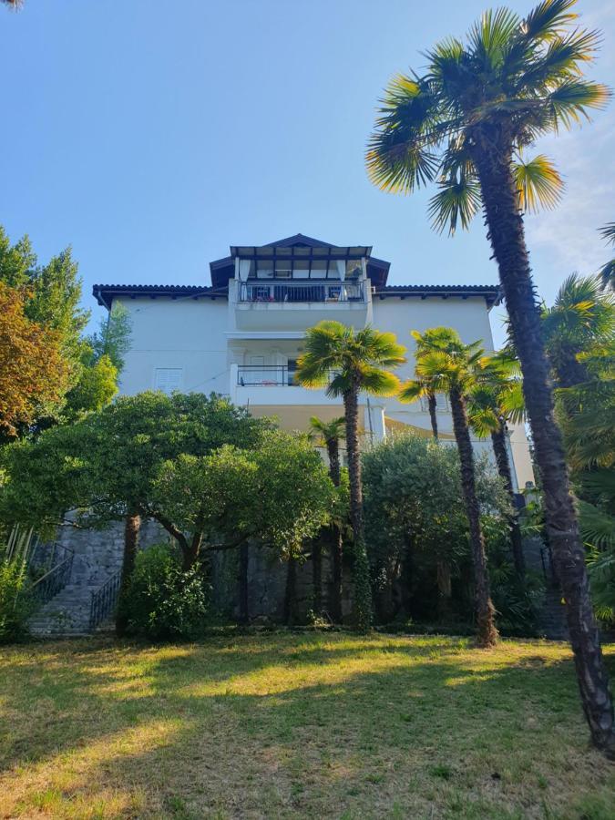 Lola Bivio Apartman Fiume Kültér fotó