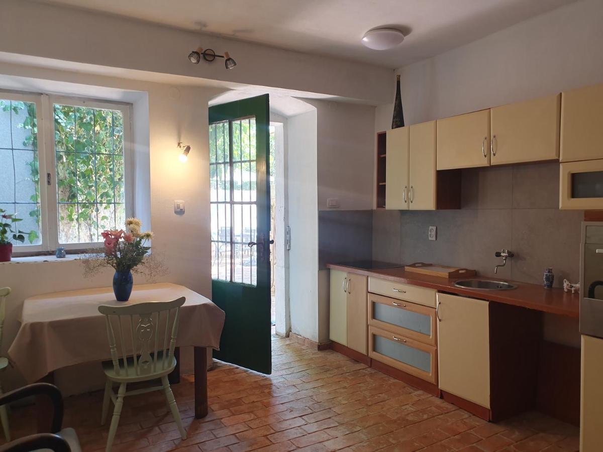 Lola Bivio Apartman Fiume Kültér fotó