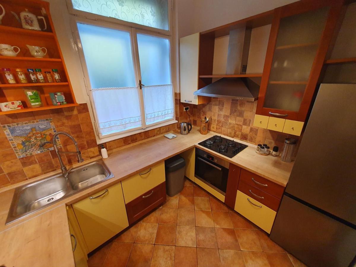 Lola Bivio Apartman Fiume Kültér fotó